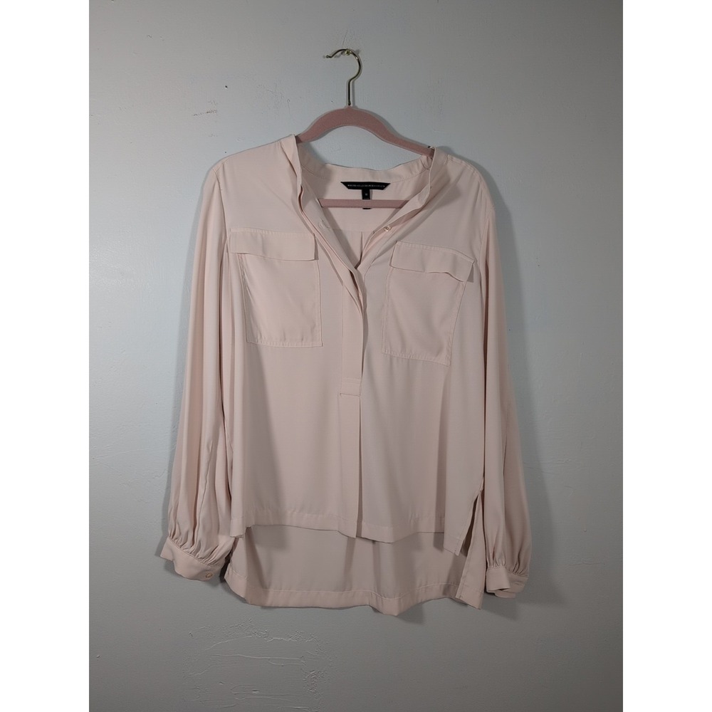 white house black market blouse Light Pink Front Pockets Size M hidden buttons